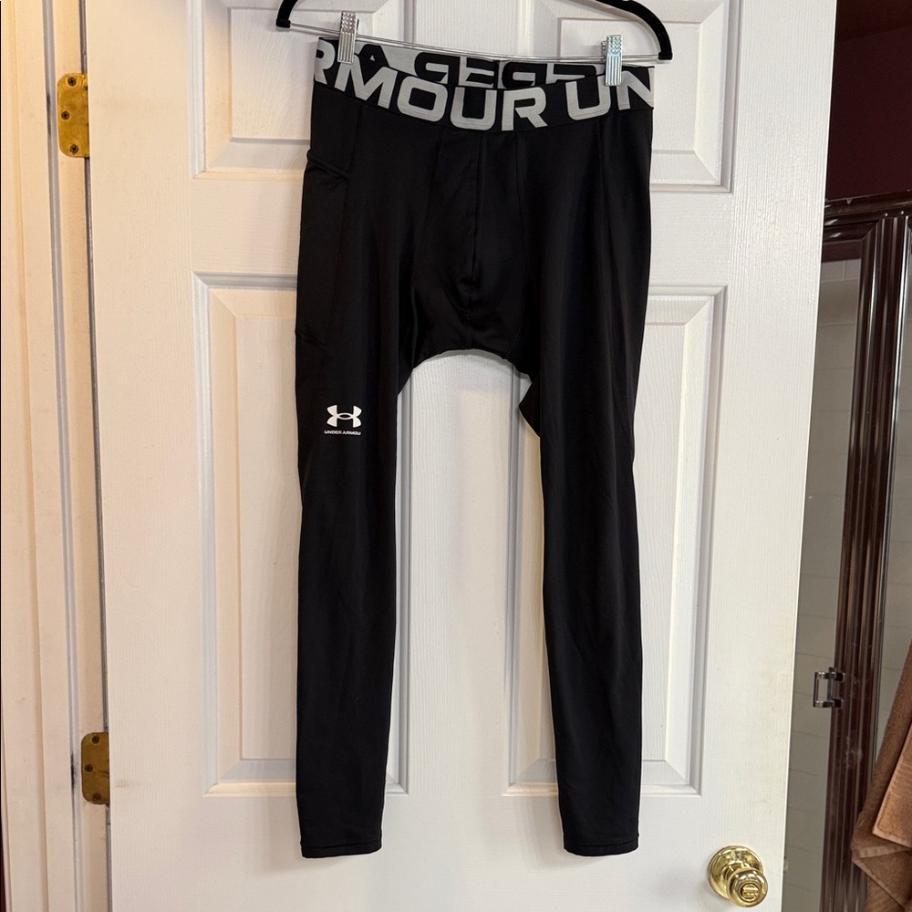 Men’s Large Under Armour Black Performance Tights